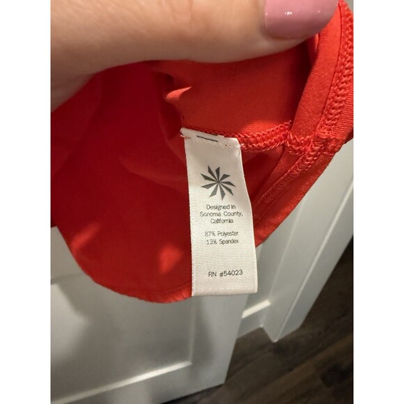 Athleta Tank Top Womens M Red Racerback Polyester Blend Scoop Neck Stretch - Picture 3 of 5